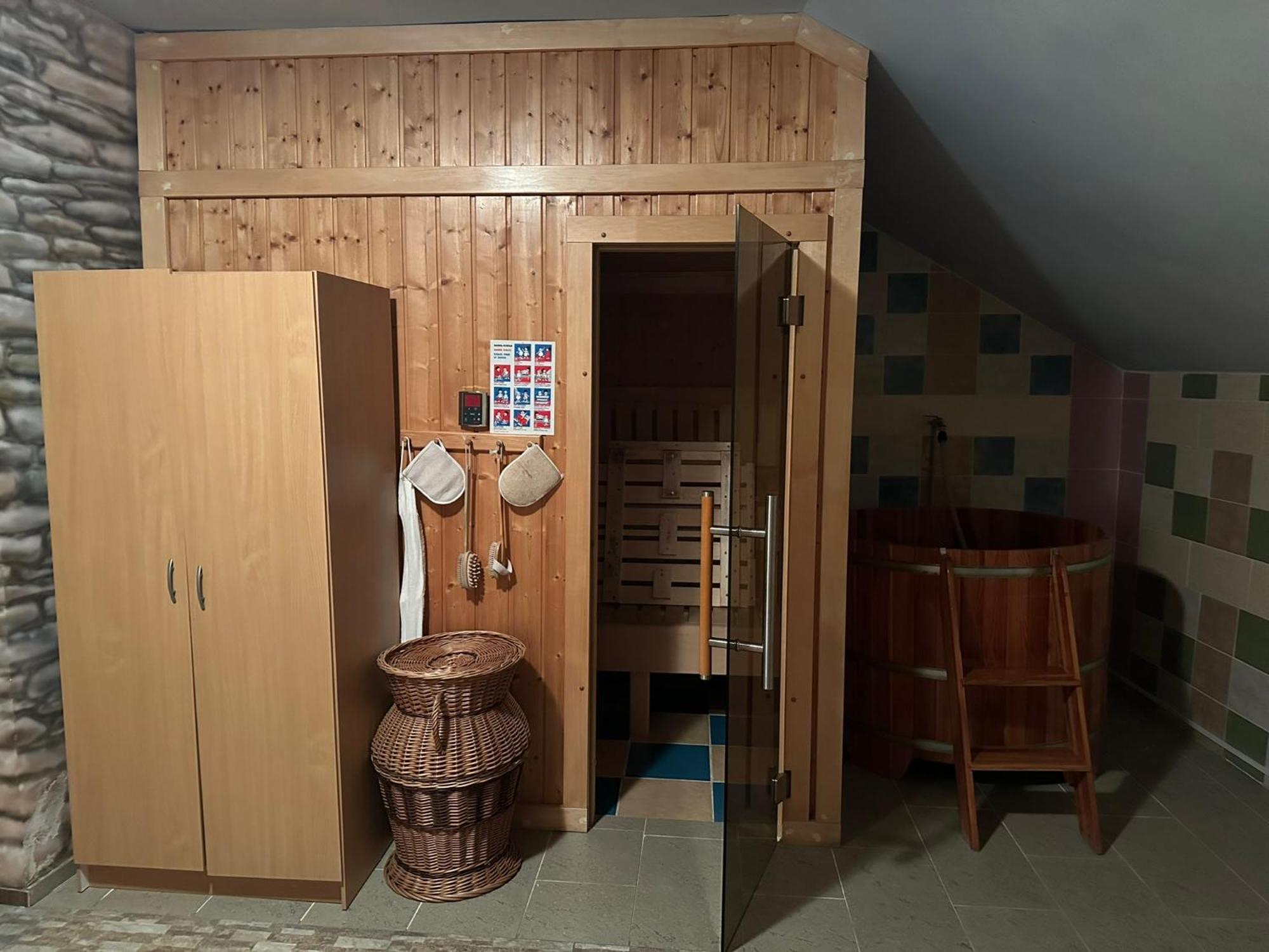 Wellness Club Villa Puclice Exterior foto